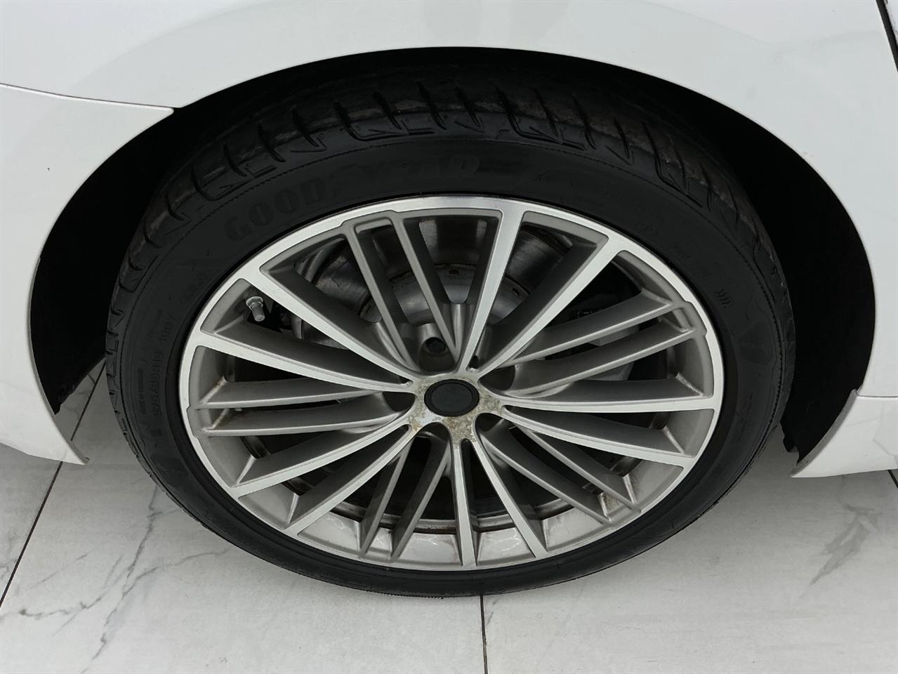 BMW 5 Series 530e iPerformance Plug-In Hybrid 2018