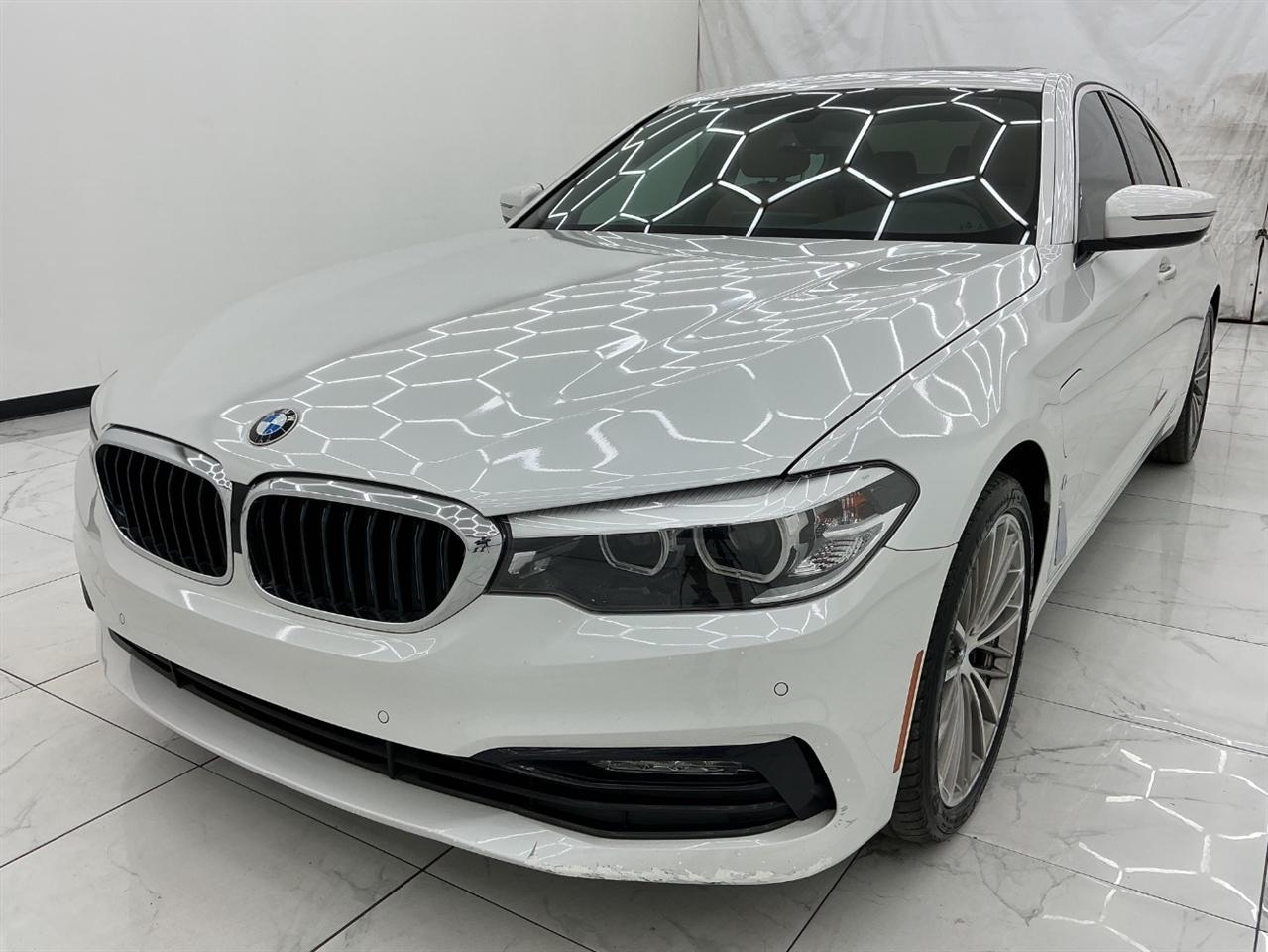 2018 BMW 5 Series 530e iPerformance Plug-In Hybrid