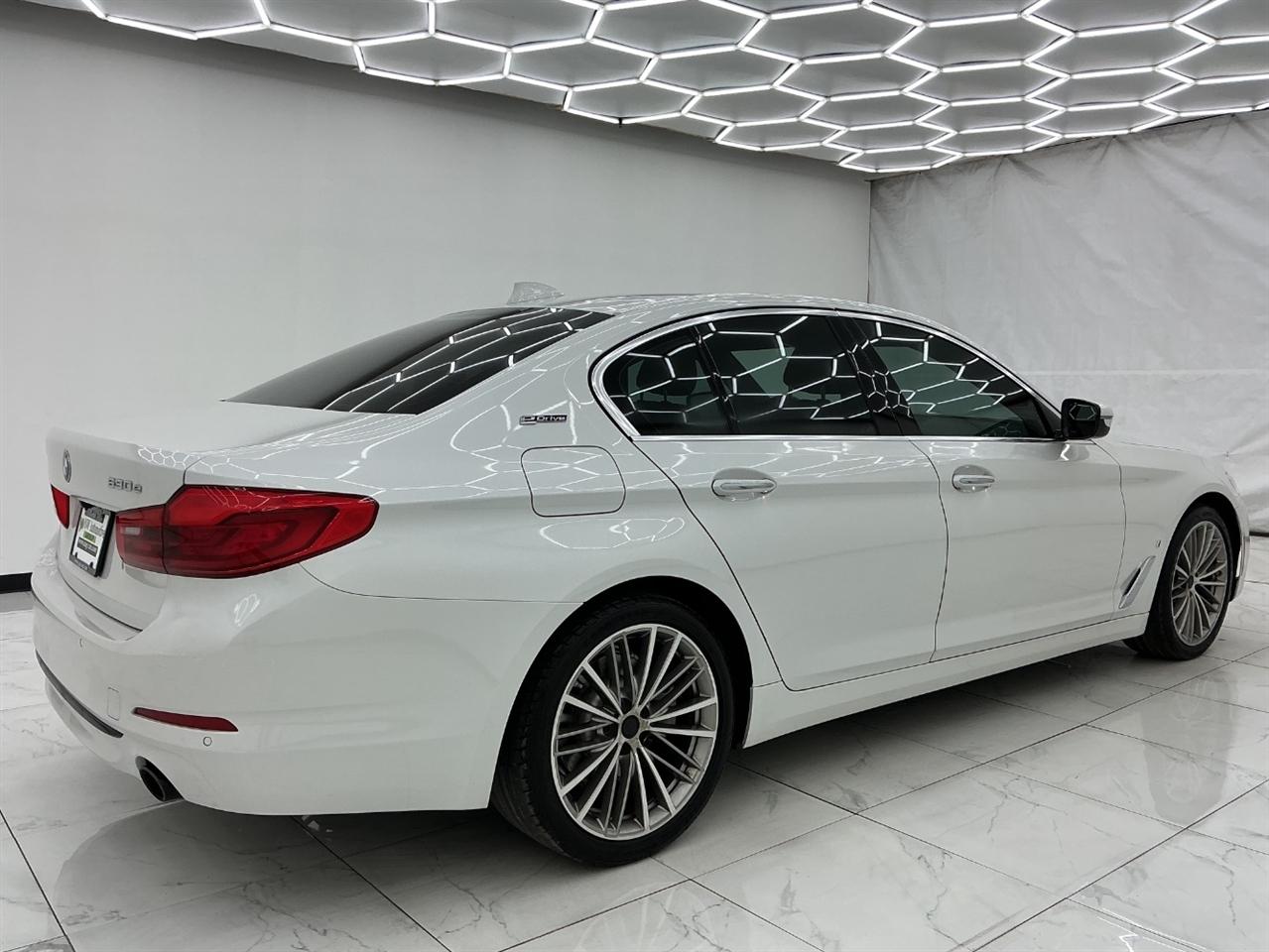 BMW 5 Series 530e iPerformance Plug-In Hybrid 2018