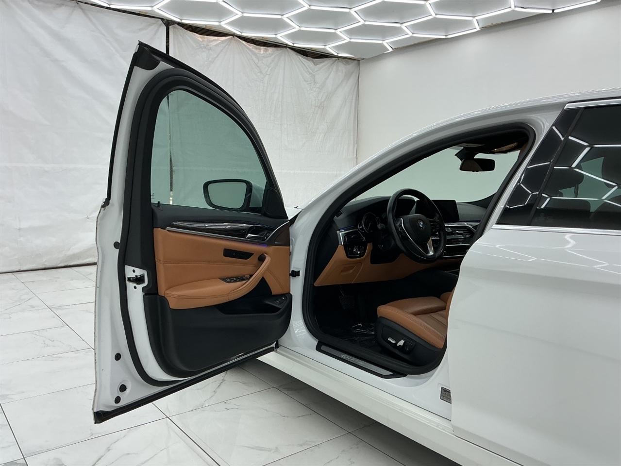 BMW 5 Series 530e iPerformance Plug-In Hybrid 2018