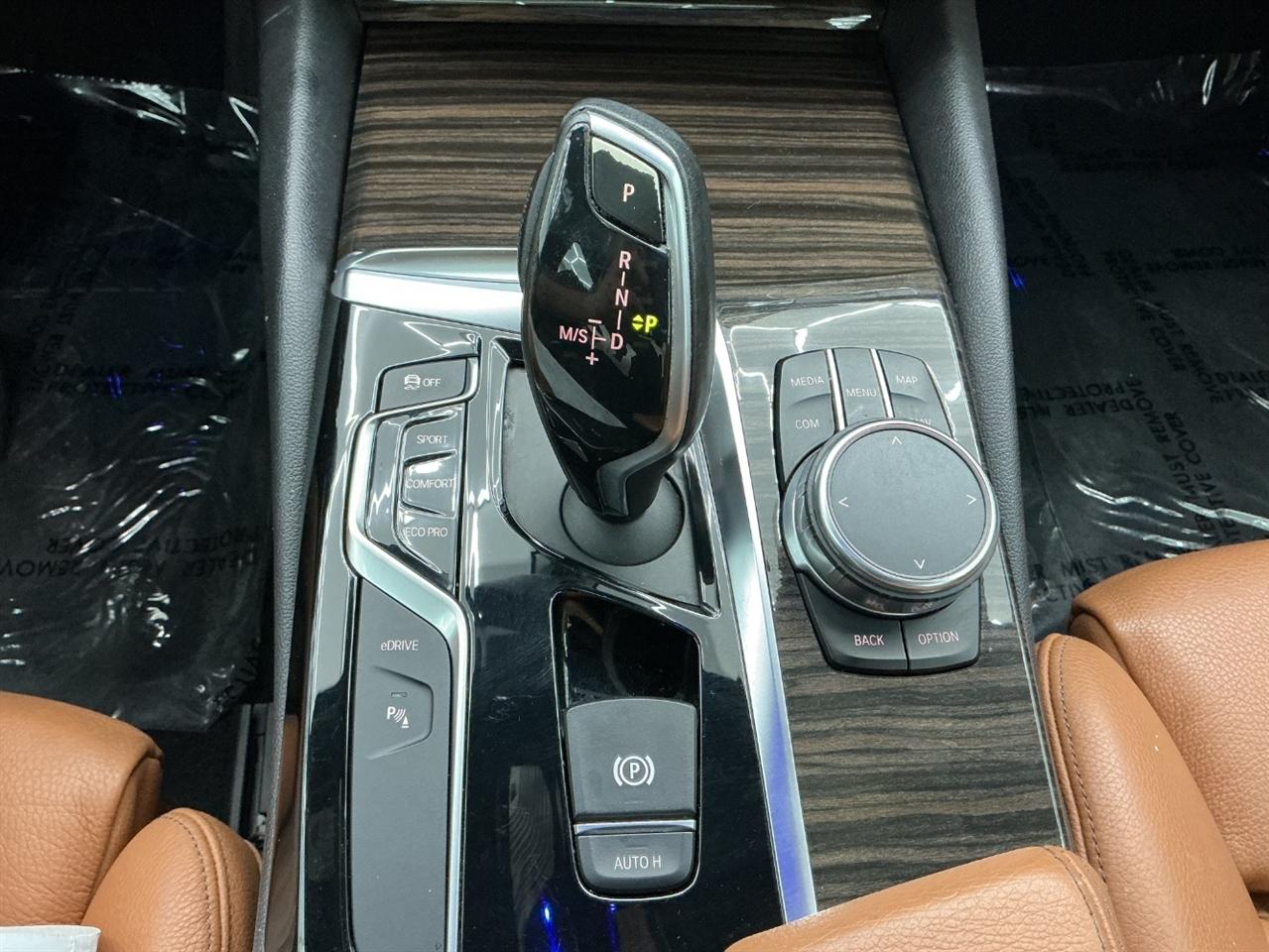 BMW 5 Series 530e iPerformance Plug-In Hybrid 2018