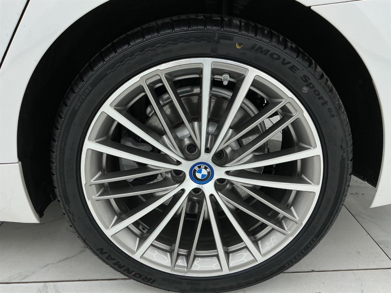 BMW 5 Series 530e iPerformance Plug-In Hybrid 2018