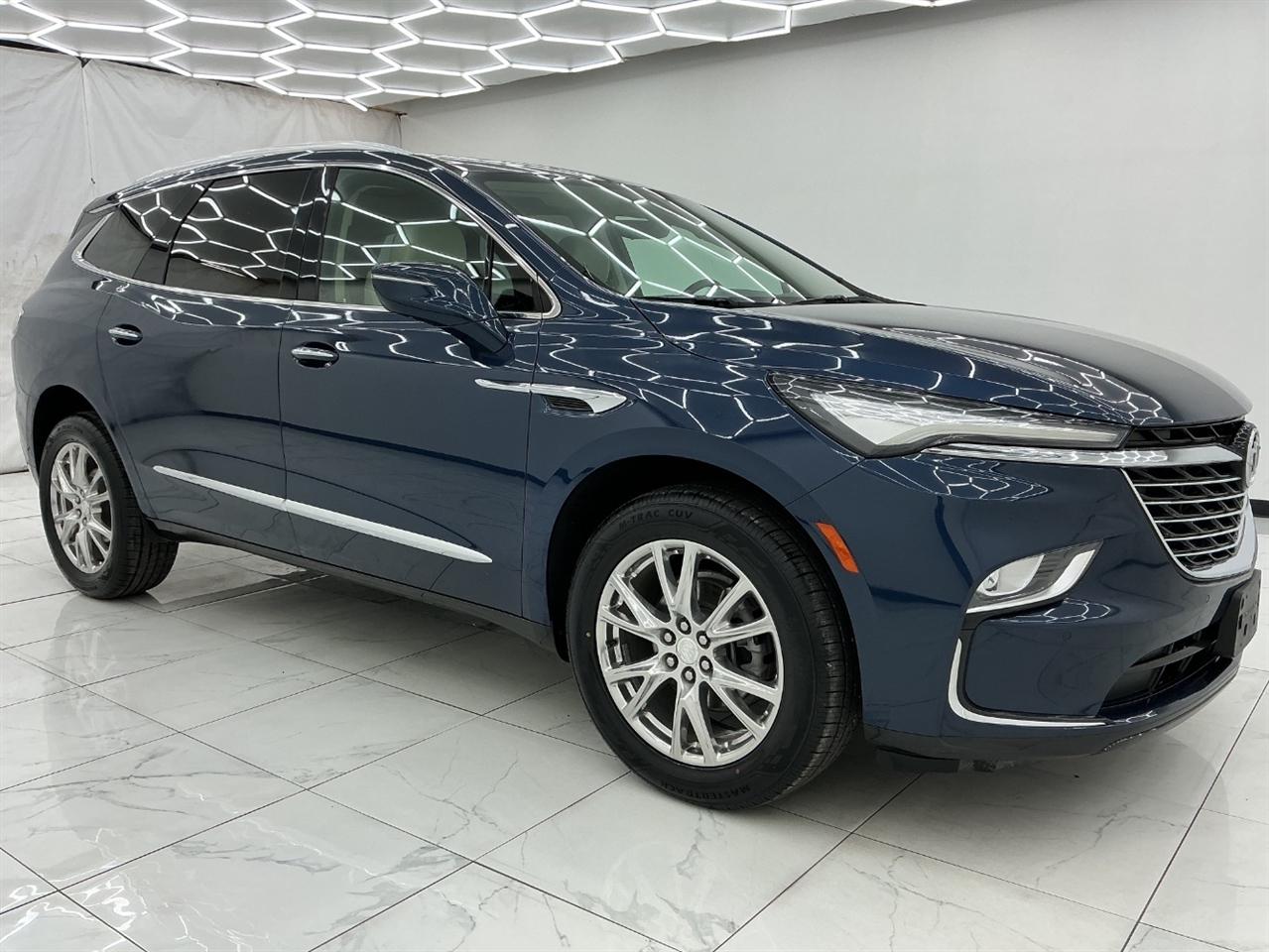 Buick Enclave FWD 4dr Premium 2022