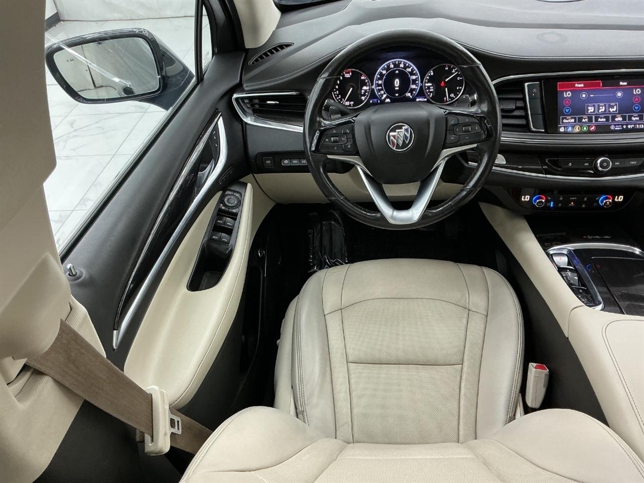Buick Enclave FWD 4dr Premium 2022