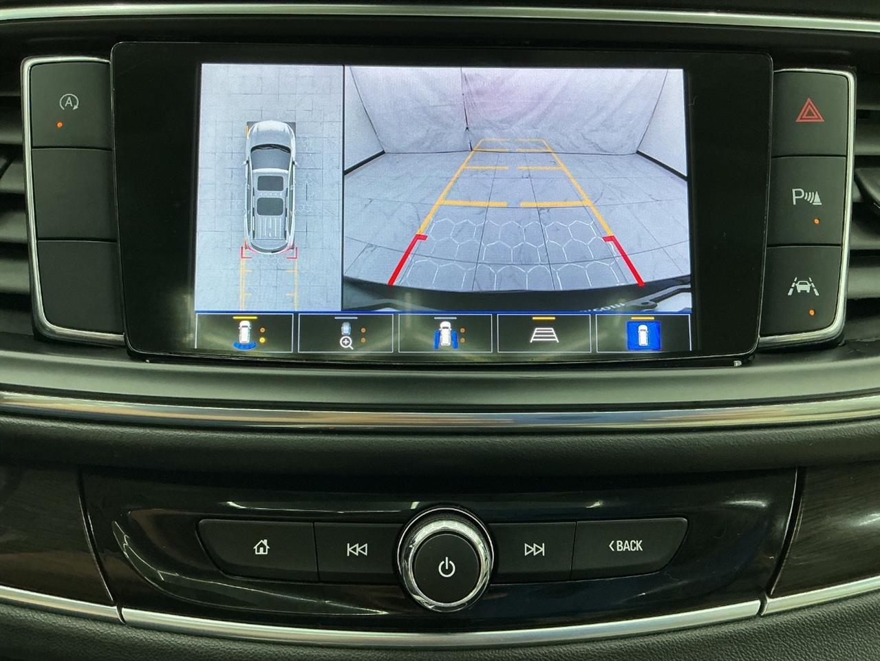 Buick Enclave FWD 4dr Premium 2022