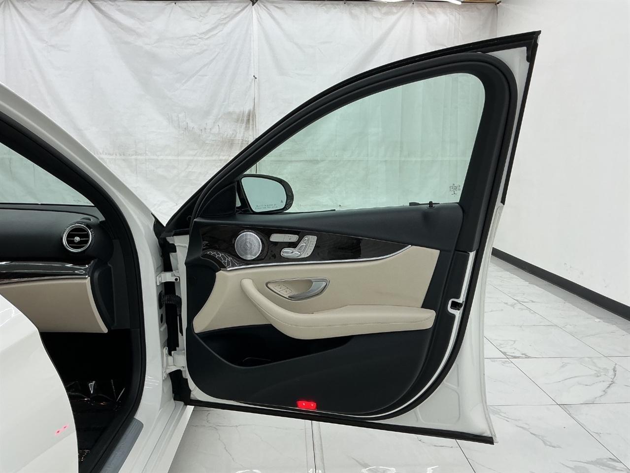 Mercedes-Benz E-Class E 300 RWD Sedan 2019