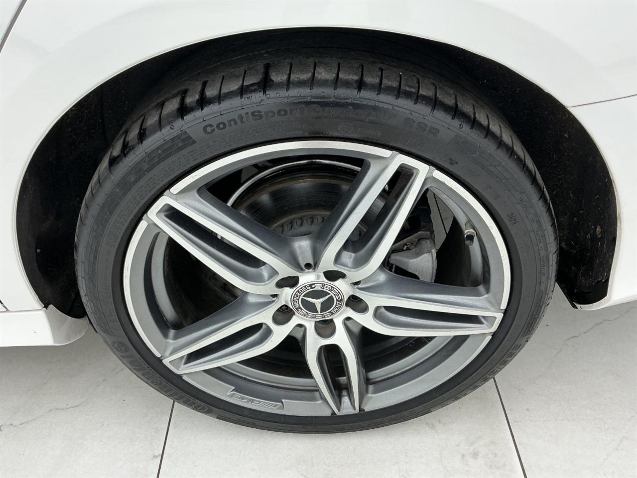 Mercedes-Benz E-Class E 300 RWD Sedan 2019