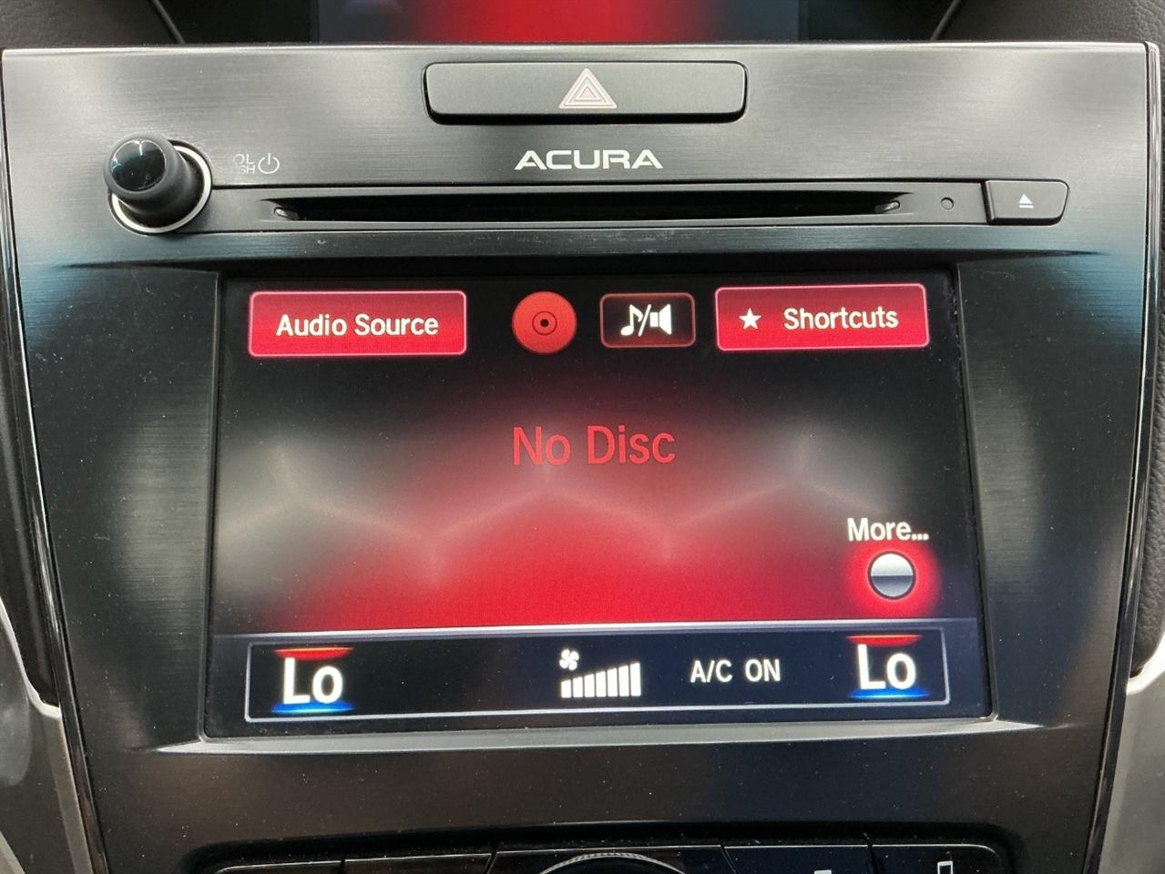 Acura ILX 4dr Sdn w/Technology Plus Pkg 2016
