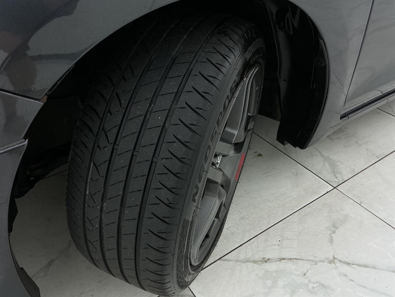 Acura ILX 4dr Sdn w/Technology Plus Pkg 2016