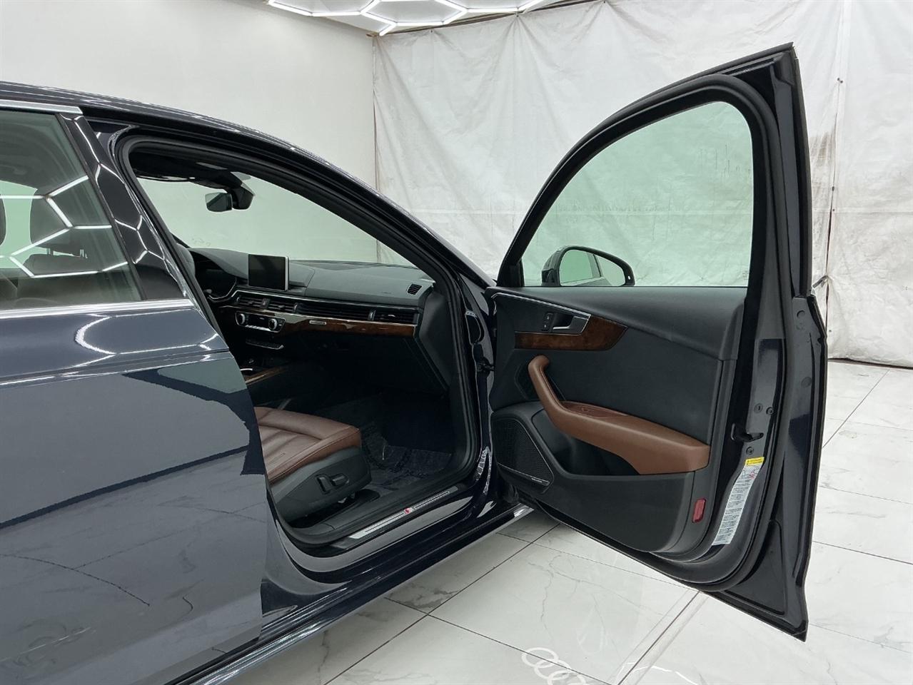 Audi A4 2.0 TFSI Tech Premium Plus S Tronic quattro AWD 2018
