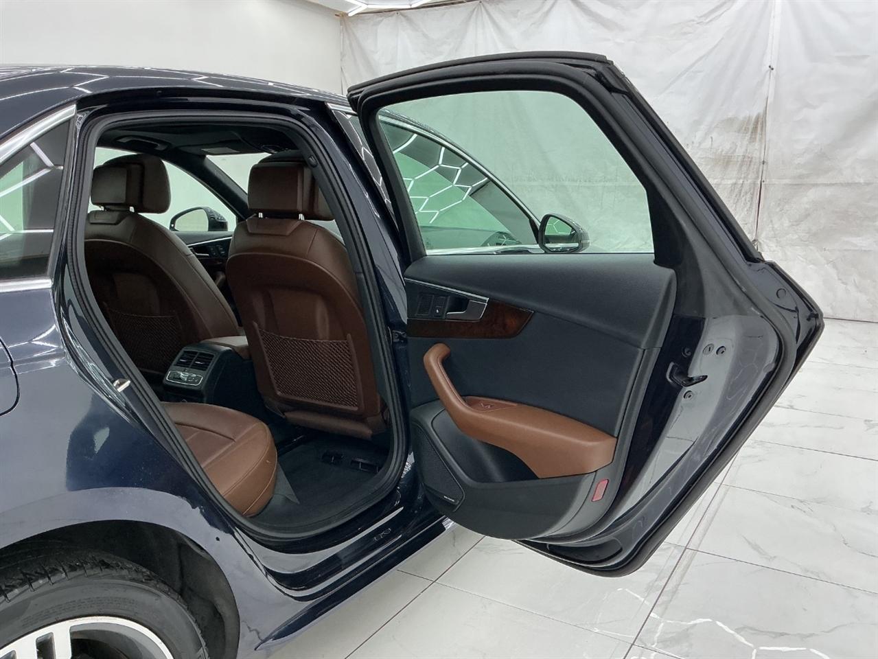 Audi A4 2.0 TFSI Tech Premium Plus S Tronic quattro AWD 2018