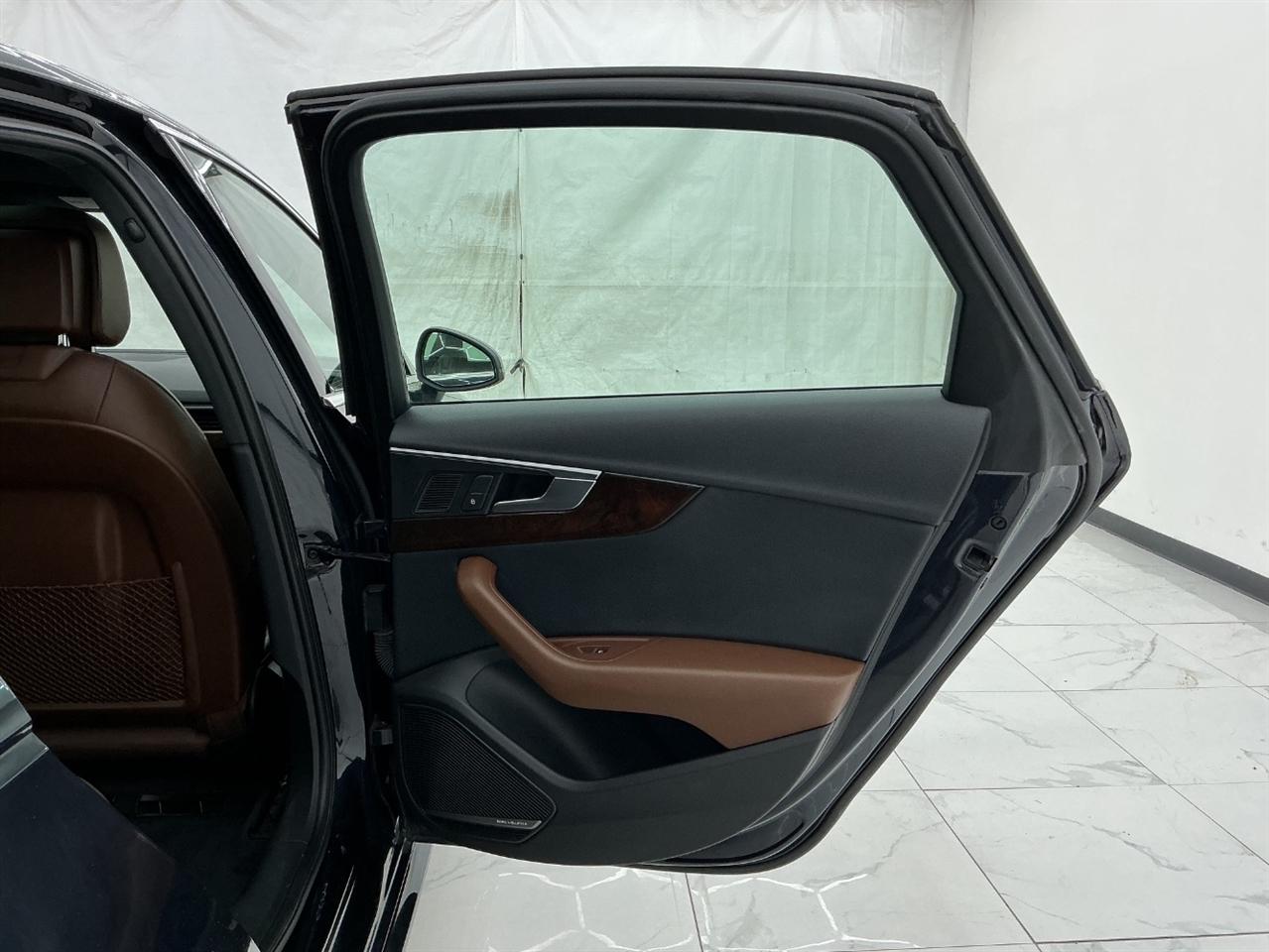 Audi A4 2.0 TFSI Tech Premium Plus S Tronic quattro AWD 2018