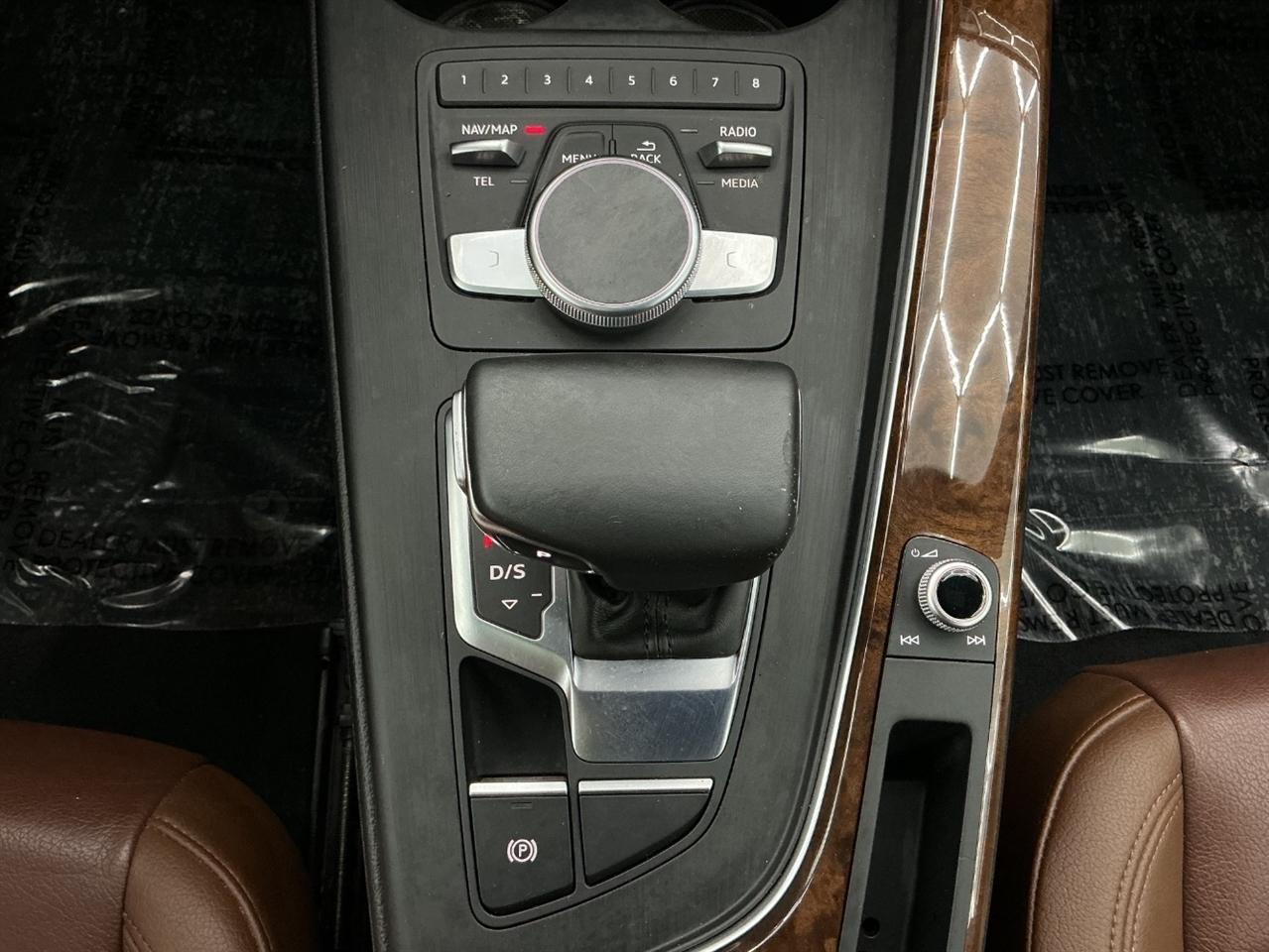 Audi A4 2.0 TFSI Tech Premium Plus S Tronic quattro AWD 2018