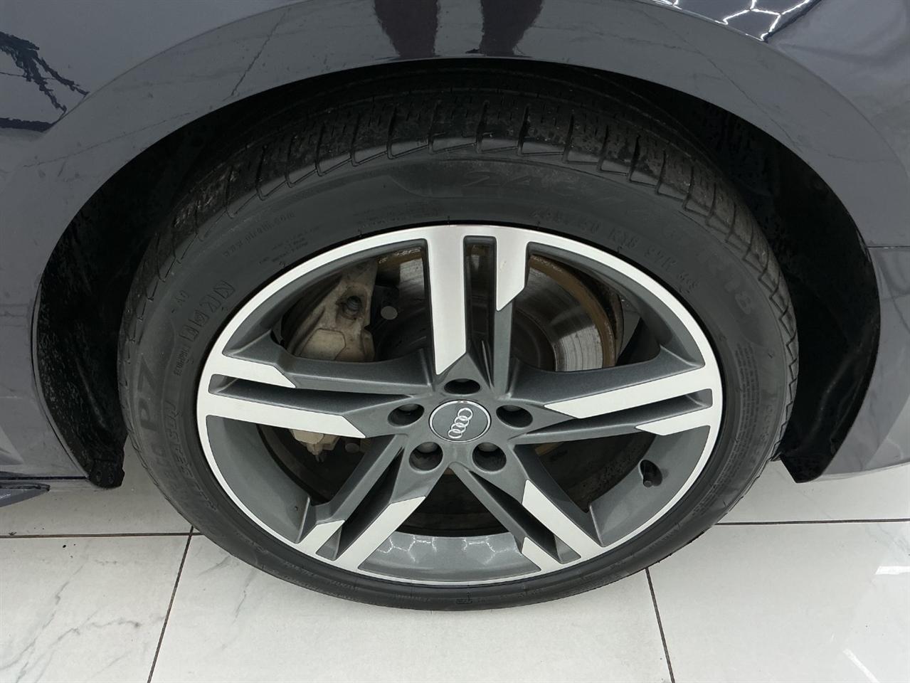 Audi A4 2.0 TFSI Tech Premium Plus S Tronic quattro AWD 2018