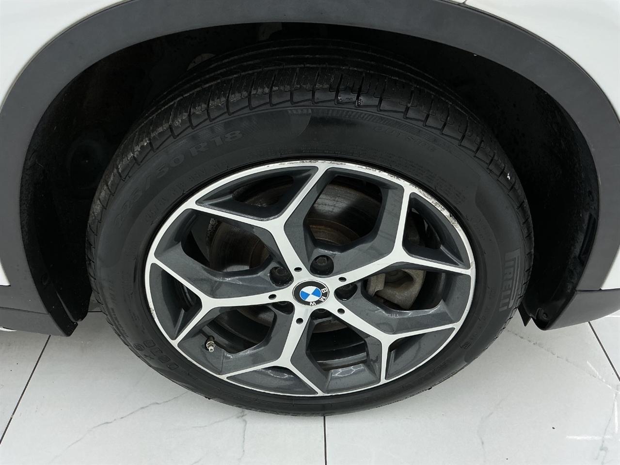 BMW X1 xDrive28i Sports Activity Vehicle 2018