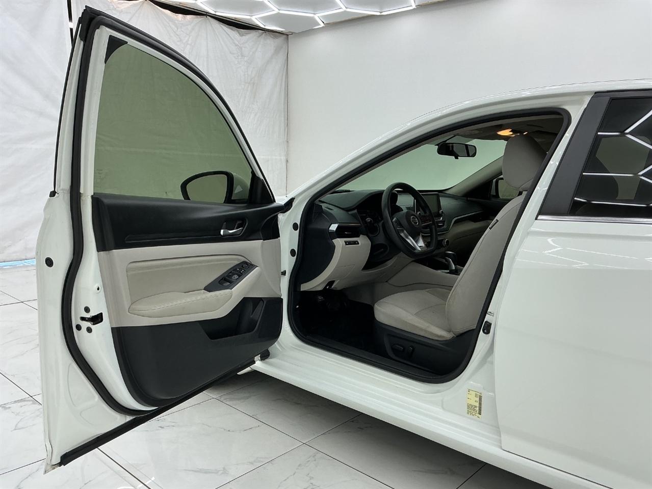 Nissan Altima 2.5 S Sedan 2019