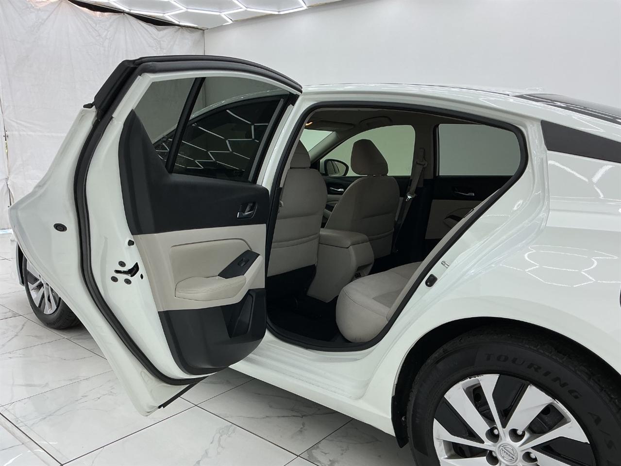 Nissan Altima 2.5 S Sedan 2019