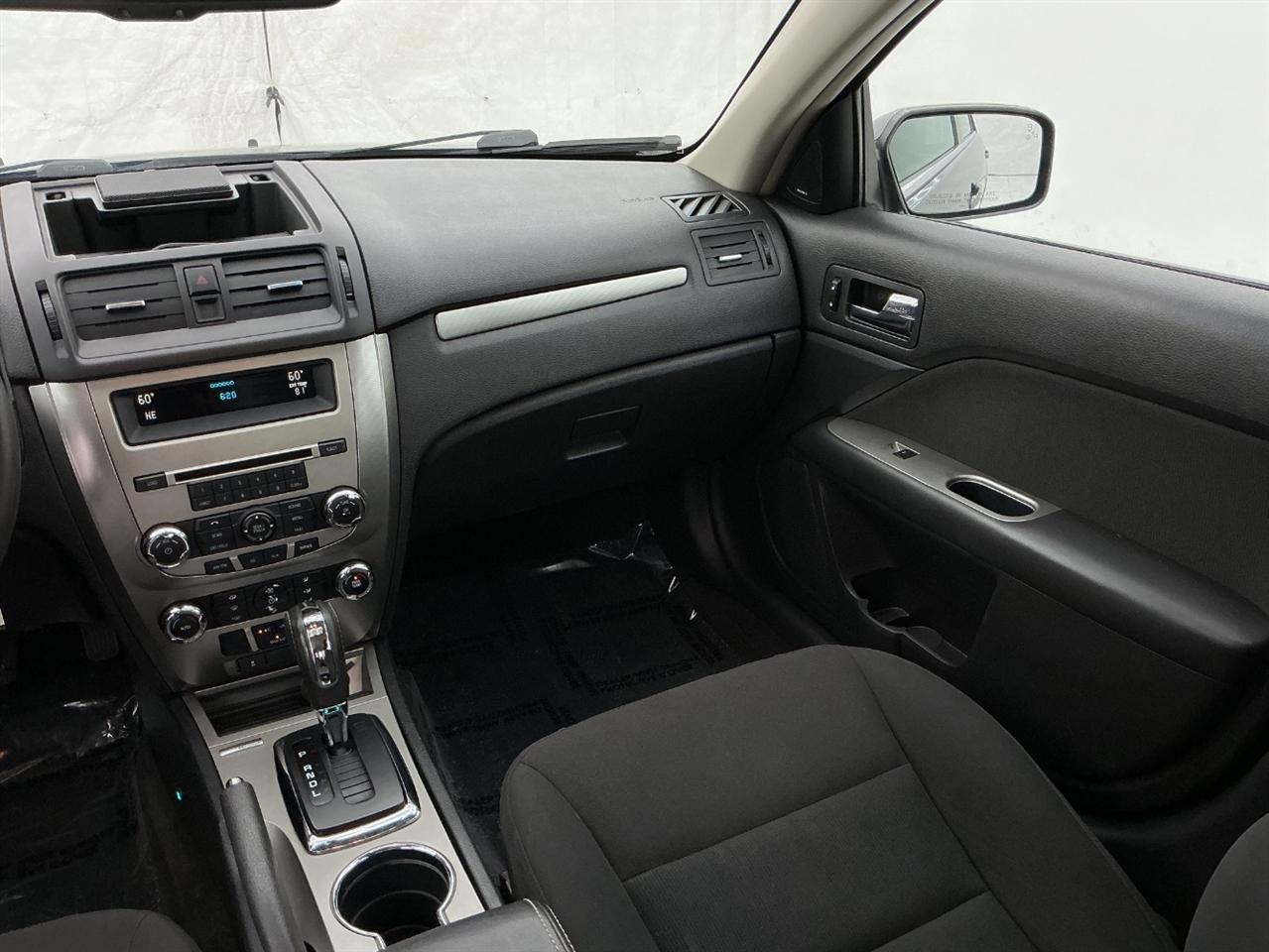 Ford Fusion 4dr Sdn Hybrid FWD 2010