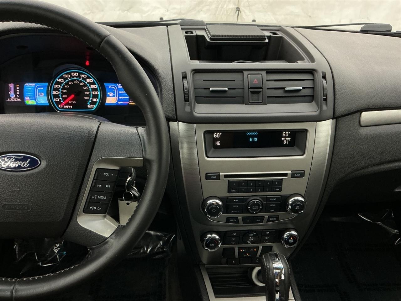 Ford Fusion 4dr Sdn Hybrid FWD 2010