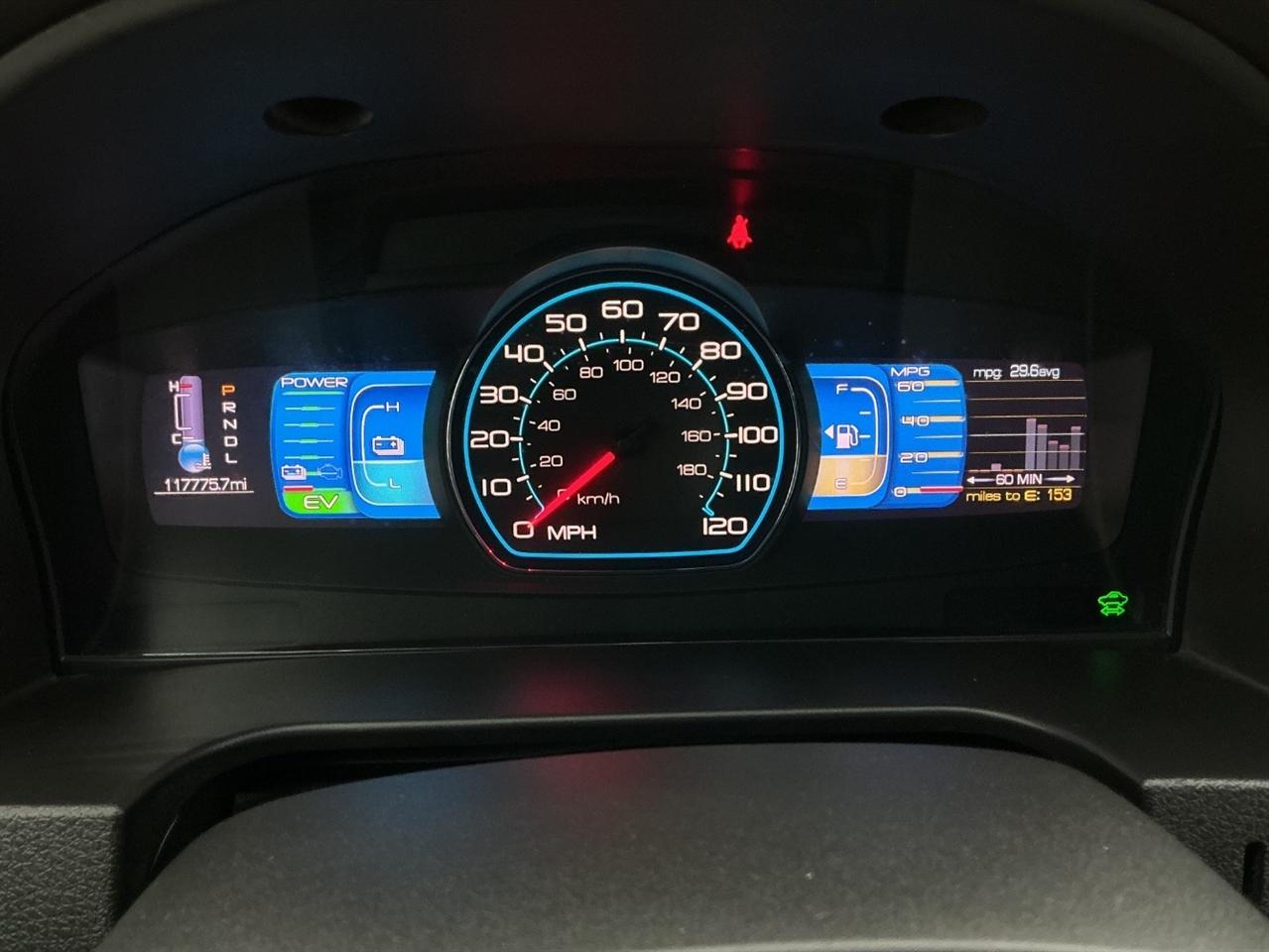 Ford Fusion 4dr Sdn Hybrid FWD 2010