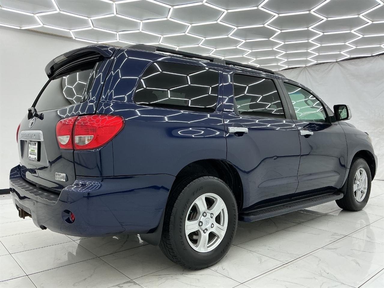 Toyota Sequoia 4WD 4dr LV8 6-Spd AT Ltd (Natl) 2008