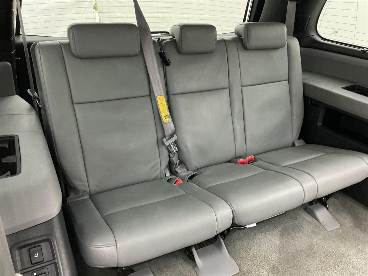 Toyota Sequoia 4WD 4dr LV8 6-Spd AT Ltd (Natl) 2008
