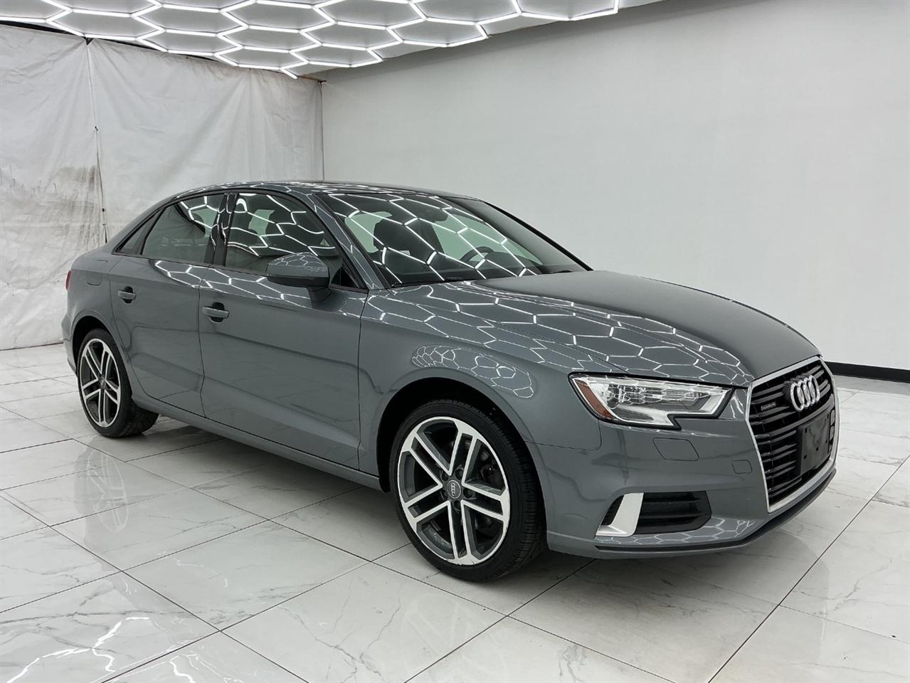 Audi A3 Sedan 2.0 TFSI Tech Premium quattro AWD 2018