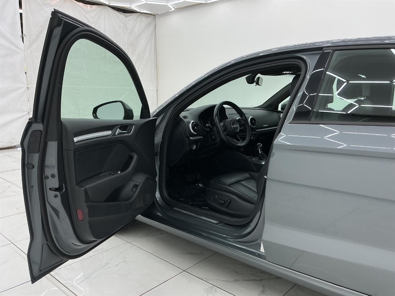 Audi A3 Sedan 2.0 TFSI Tech Premium quattro AWD 2018