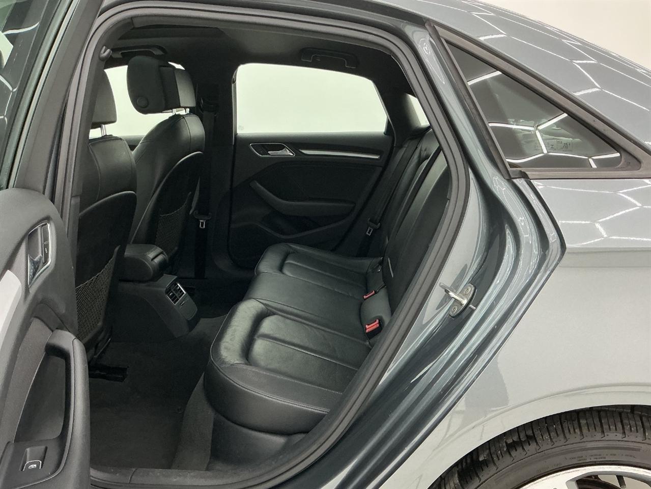 Audi A3 Sedan 2.0 TFSI Tech Premium quattro AWD 2018