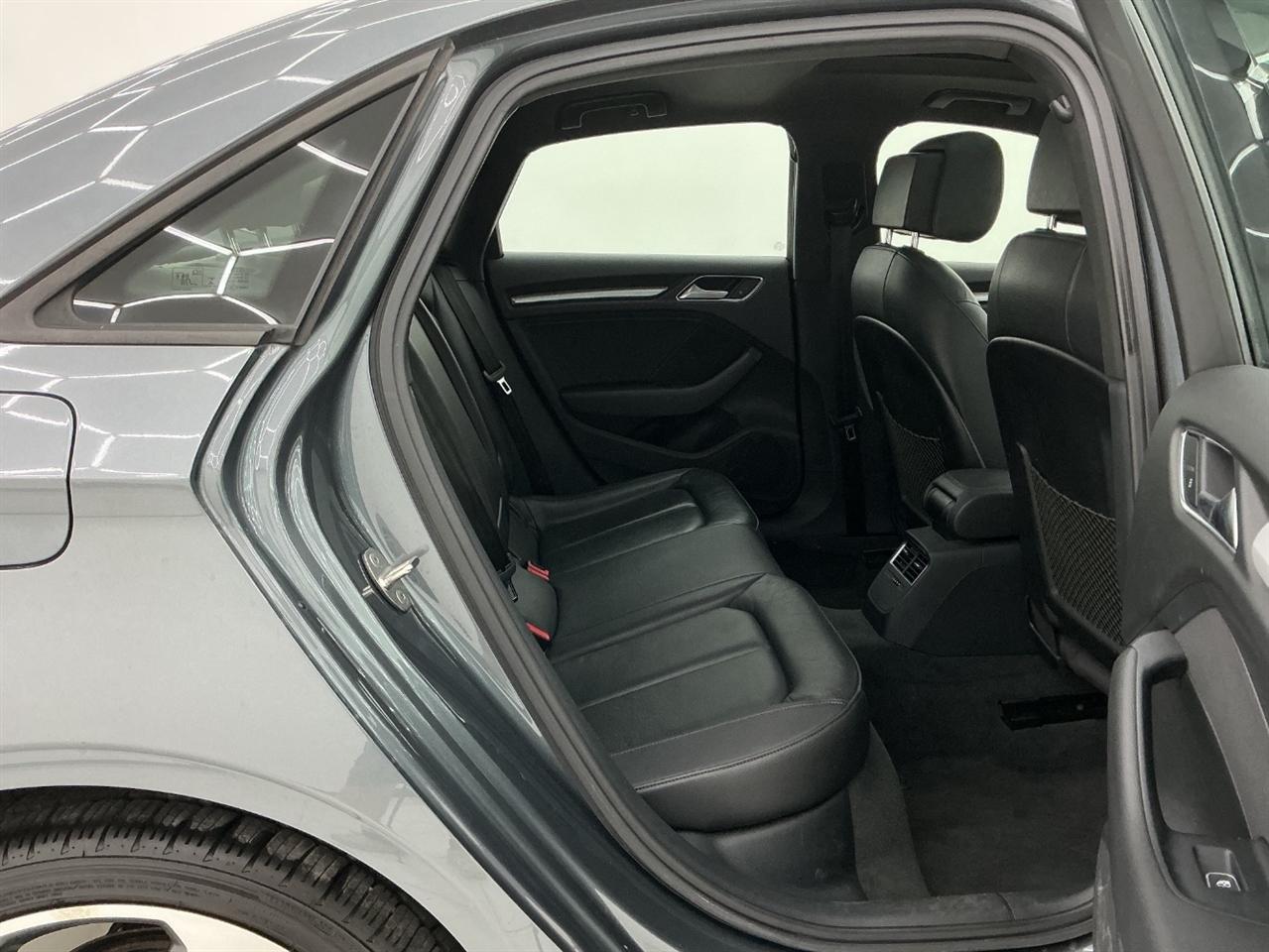 Audi A3 Sedan 2.0 TFSI Tech Premium quattro AWD 2018