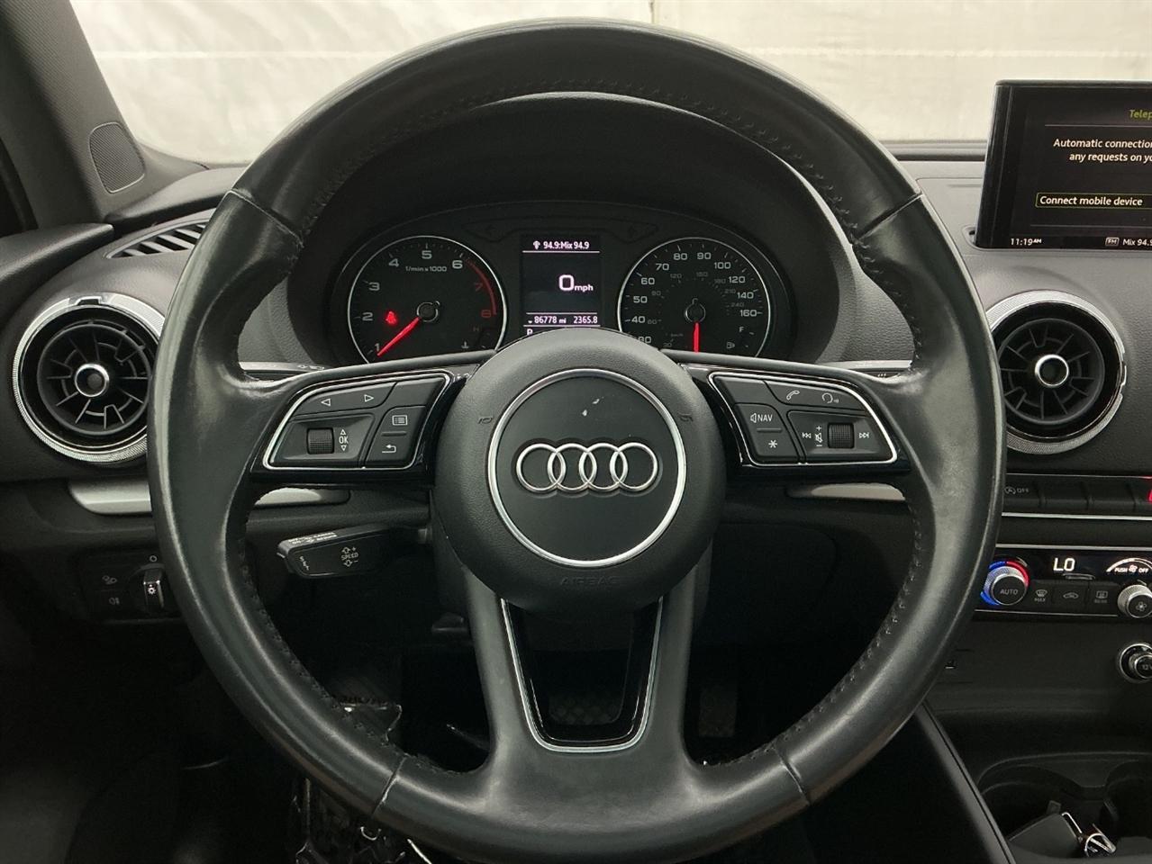 Audi A3 Sedan 2.0 TFSI Tech Premium quattro AWD 2018