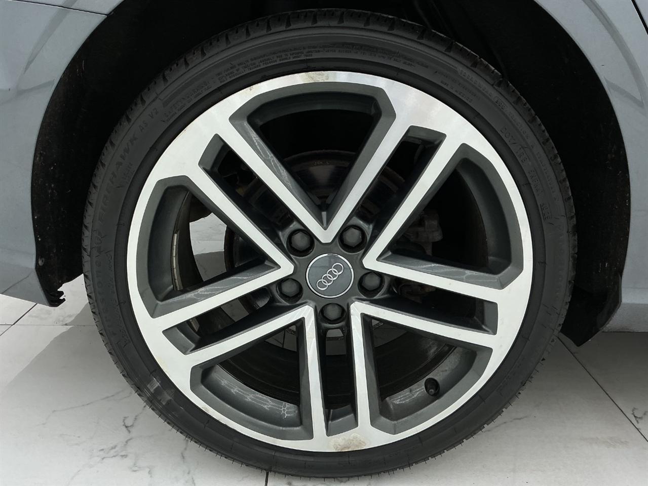 Audi A3 Sedan 2.0 TFSI Tech Premium quattro AWD 2018