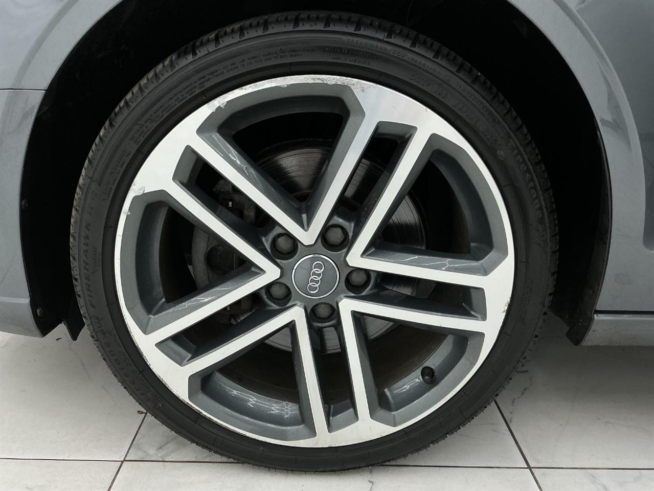 Audi A3 Sedan 2.0 TFSI Tech Premium quattro AWD 2018
