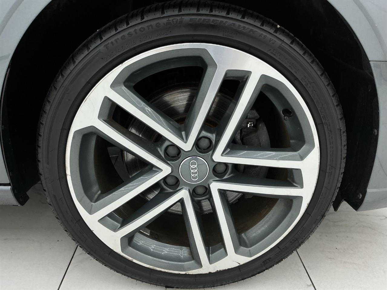Audi A3 Sedan 2.0 TFSI Tech Premium quattro AWD 2018