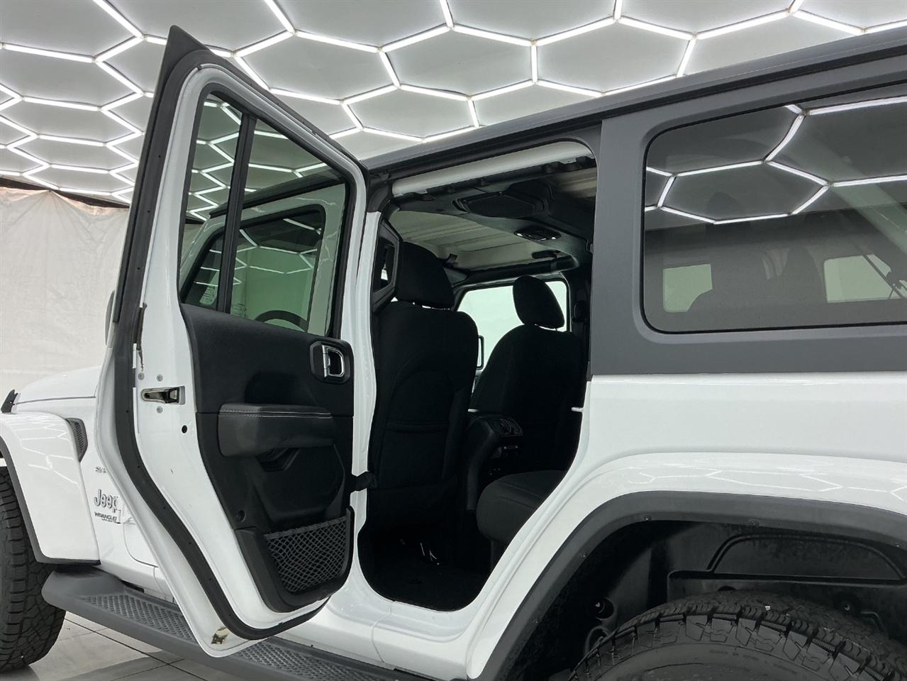 Jeep Wrangler Unlimited Sahara 4x4 2018