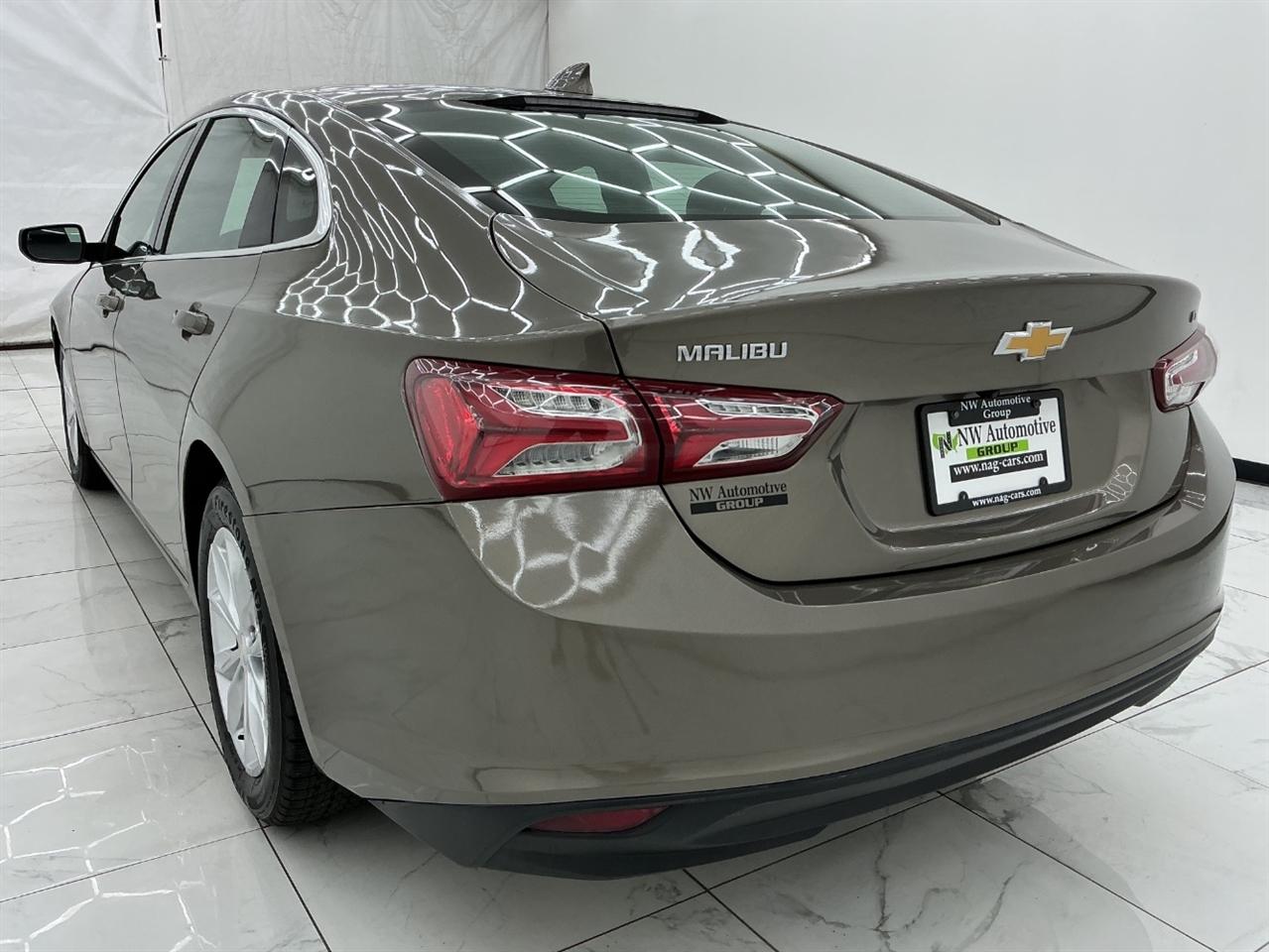 Chevrolet Malibu 4dr Sdn LT 2020