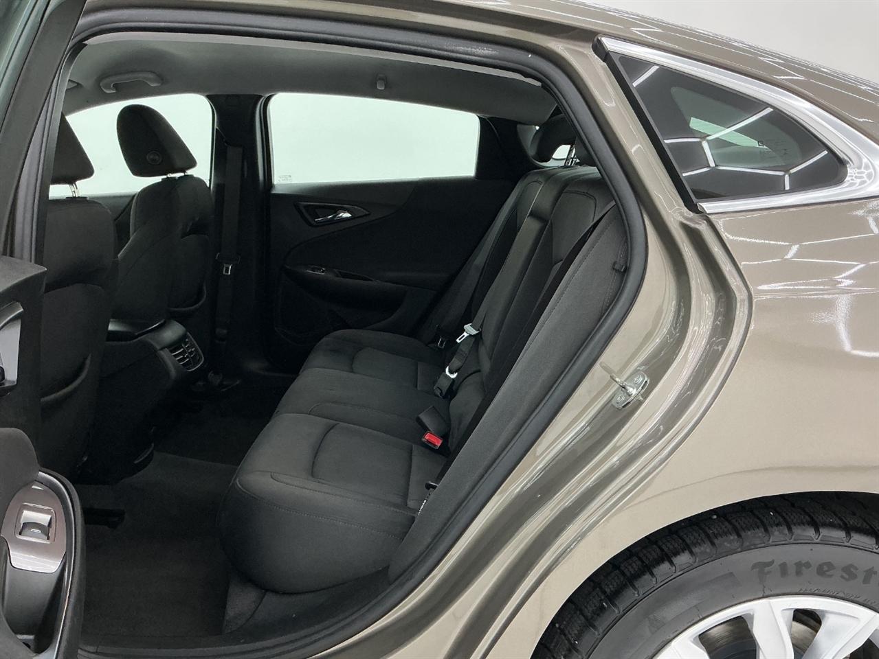 Chevrolet Malibu 4dr Sdn LT 2020