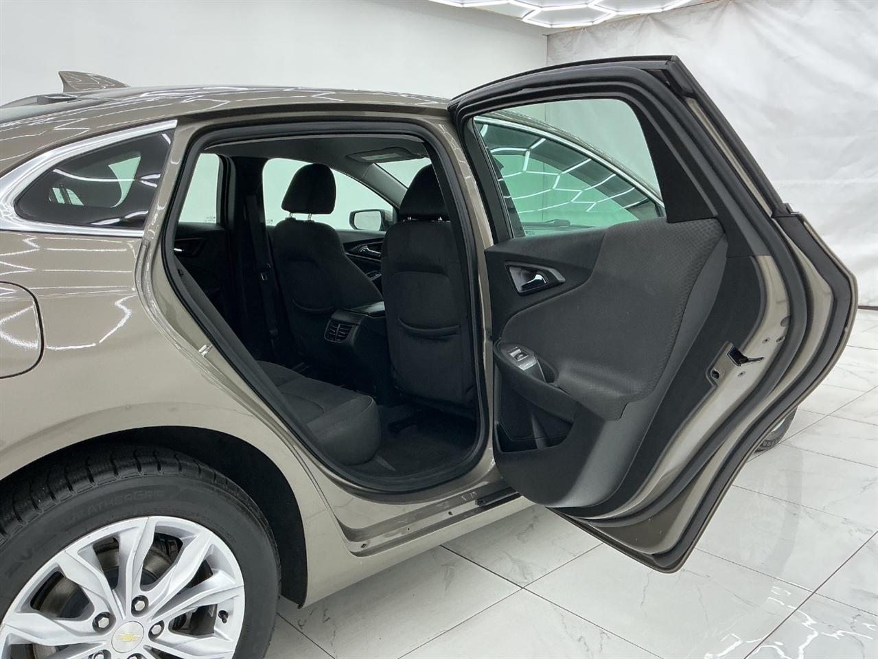 Chevrolet Malibu 4dr Sdn LT 2020