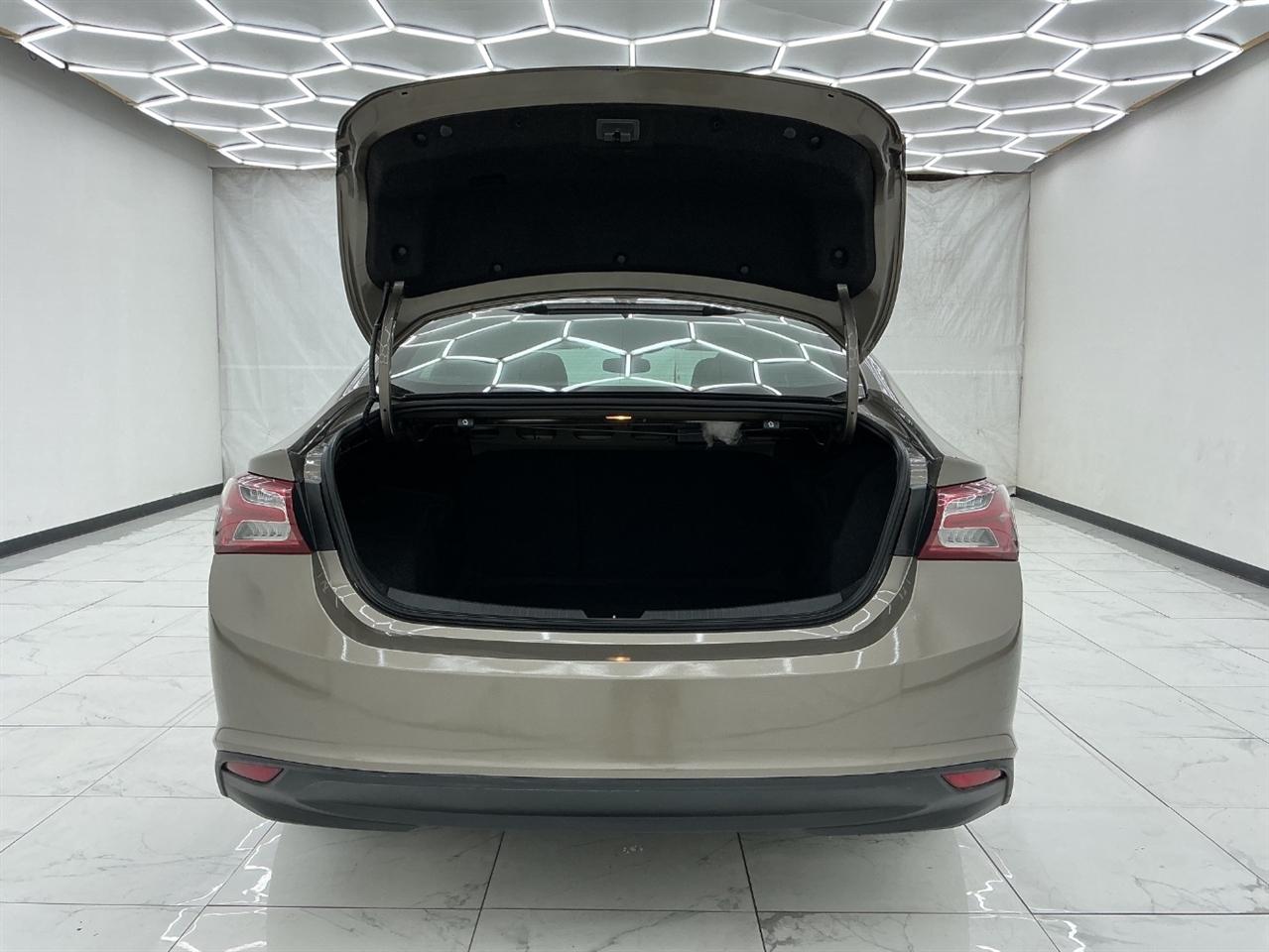 Chevrolet Malibu 4dr Sdn LT 2020