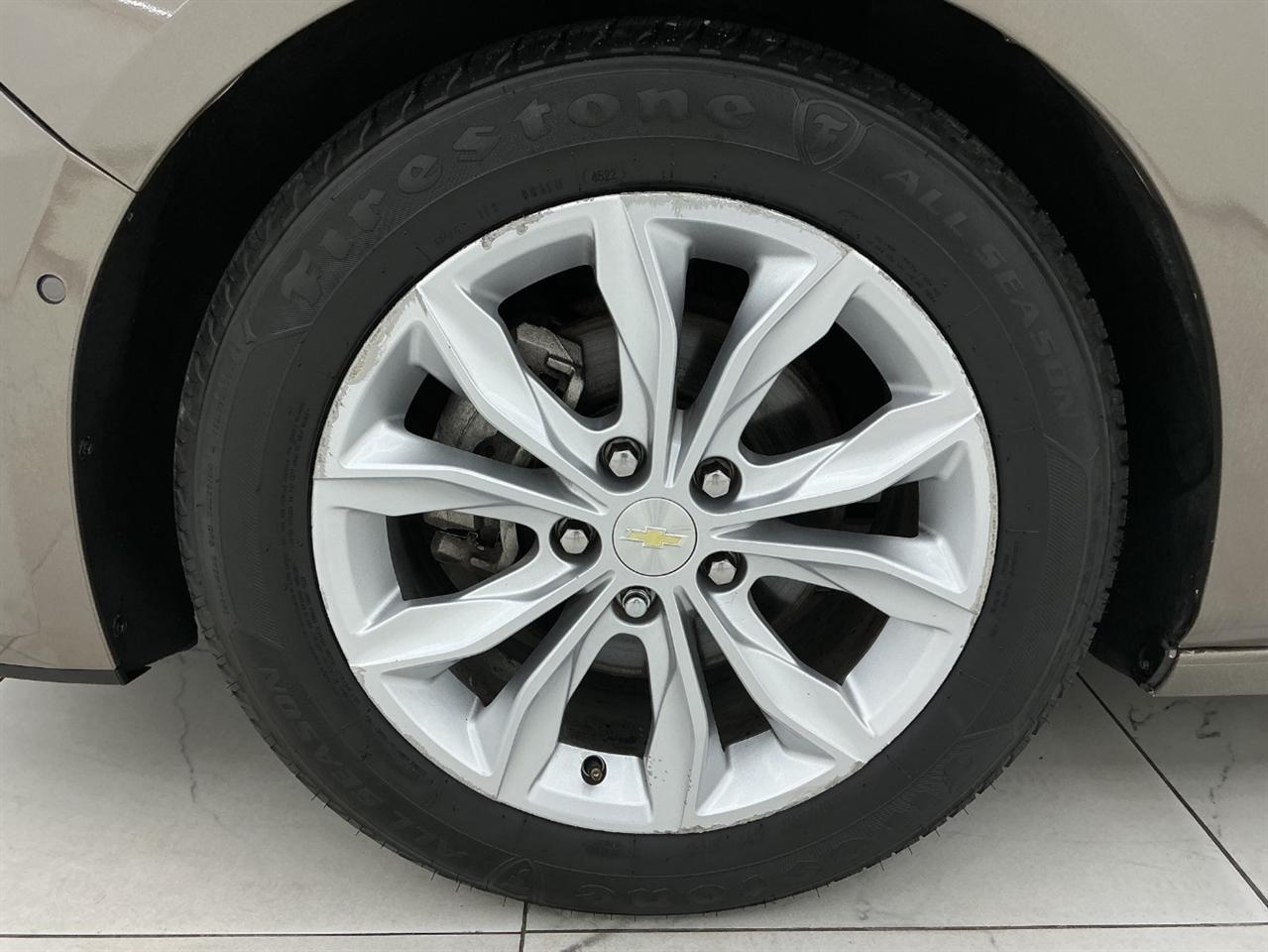 Chevrolet Malibu 4dr Sdn LT 2020