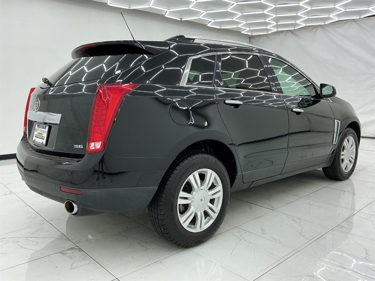 Cadillac SRX AWD 4dr Luxury Collection 2016
