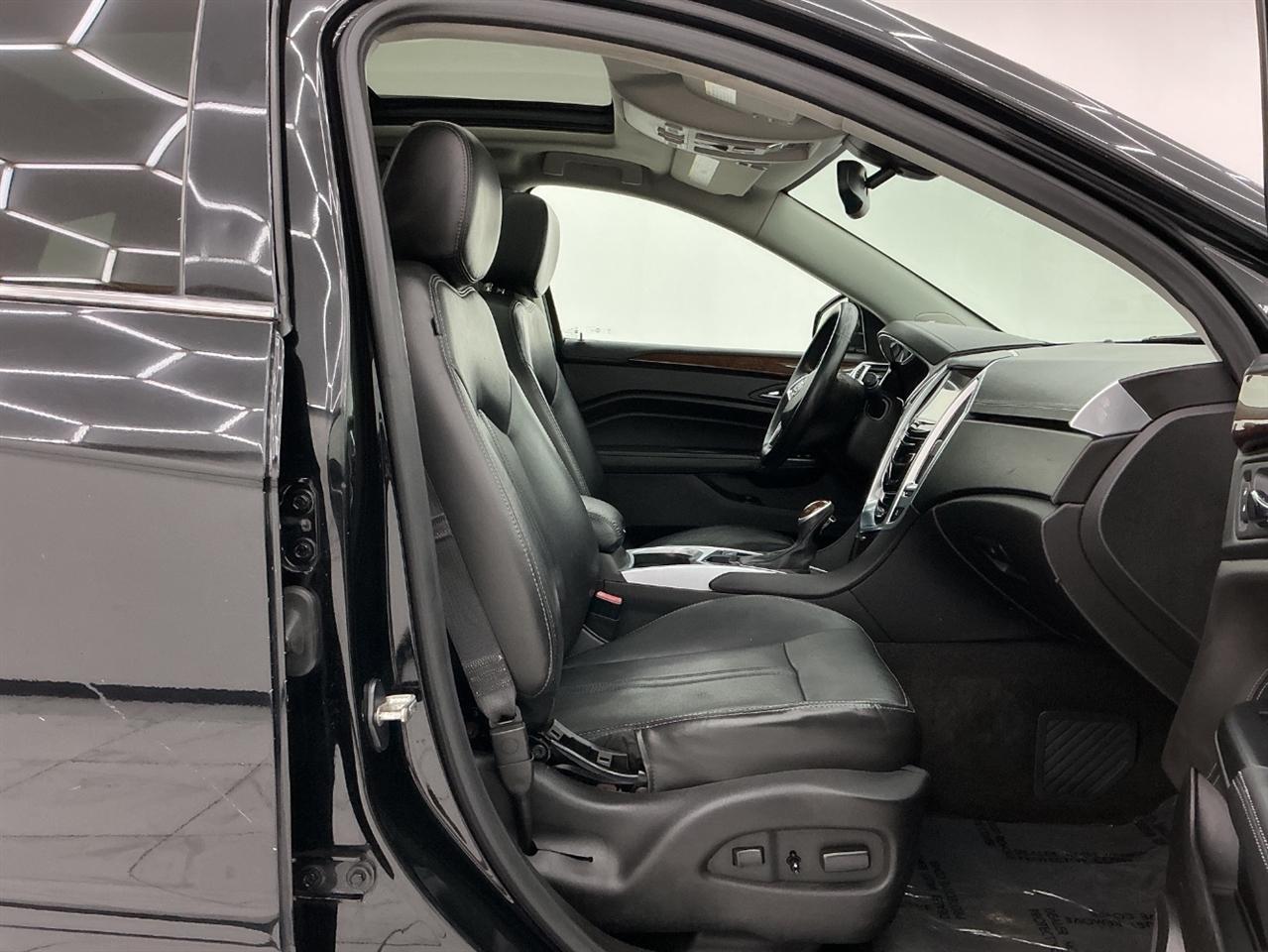 Cadillac SRX AWD 4dr Luxury Collection 2016