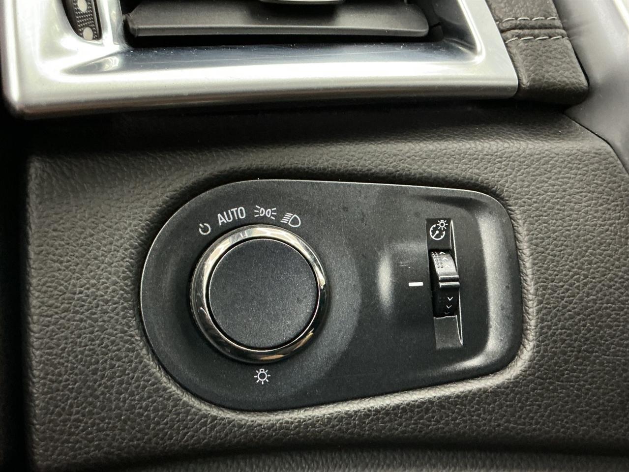 Cadillac SRX AWD 4dr Luxury Collection 2016
