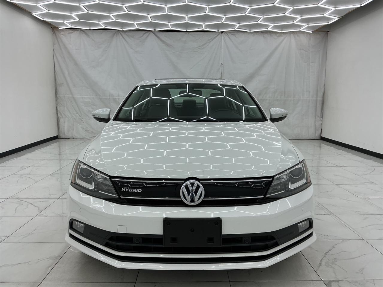 Volkswagen Jetta Sedan 4dr DSG Hybrid SEL Premium 2016