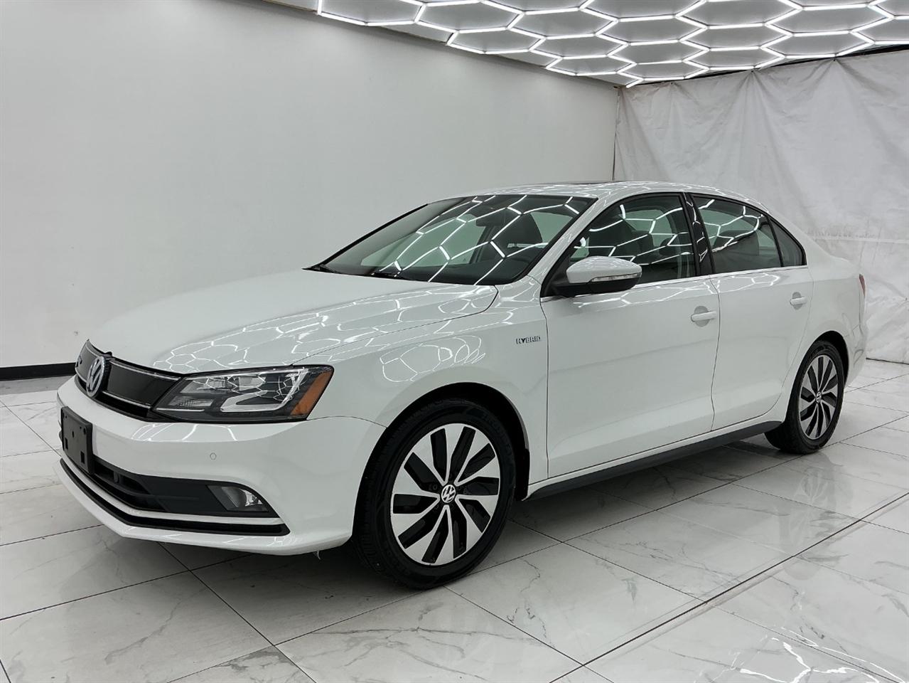 Volkswagen Jetta Sedan 4dr DSG Hybrid SEL Premium 2016