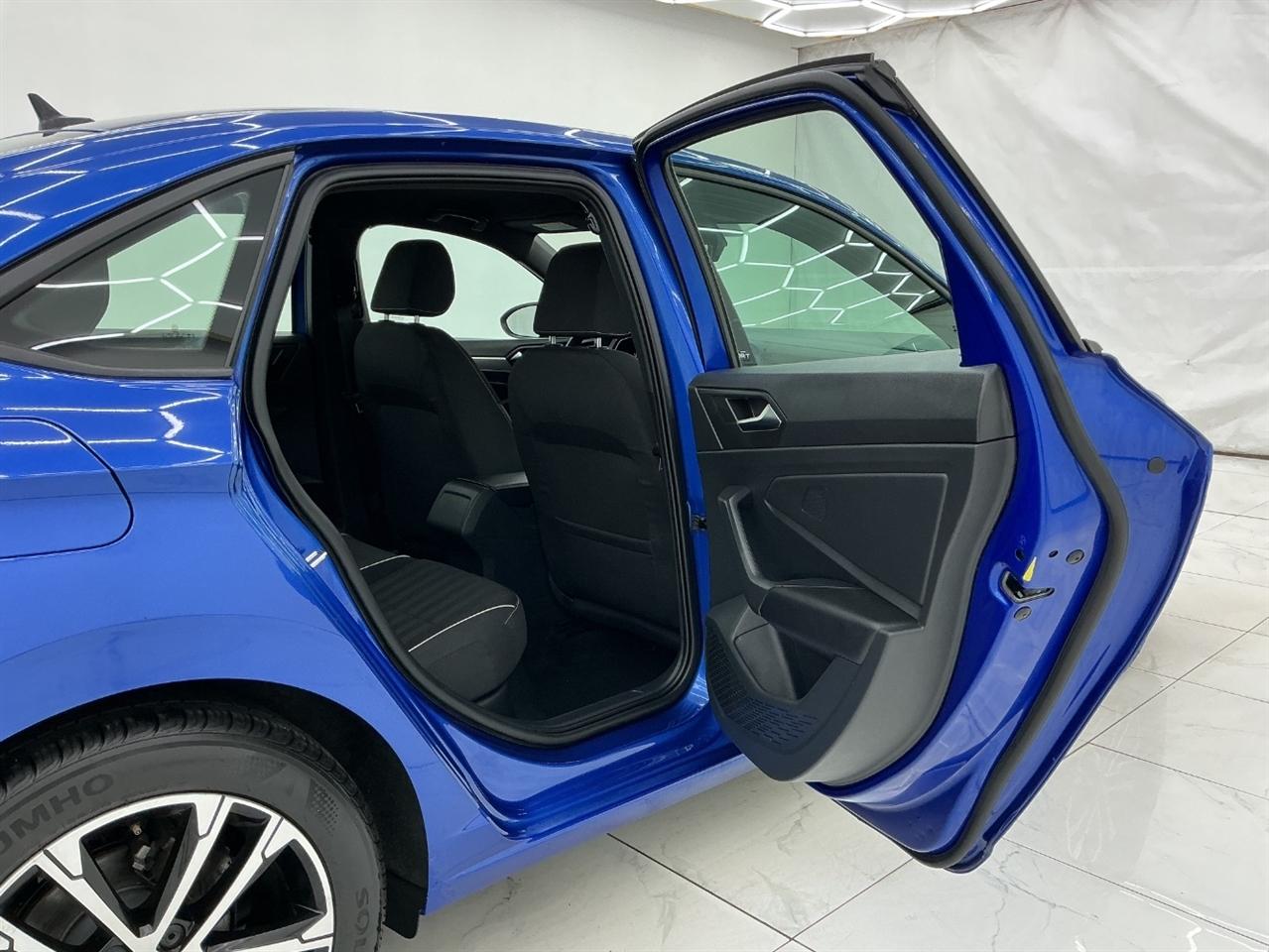 Volkswagen Jetta Sport Auto 2023