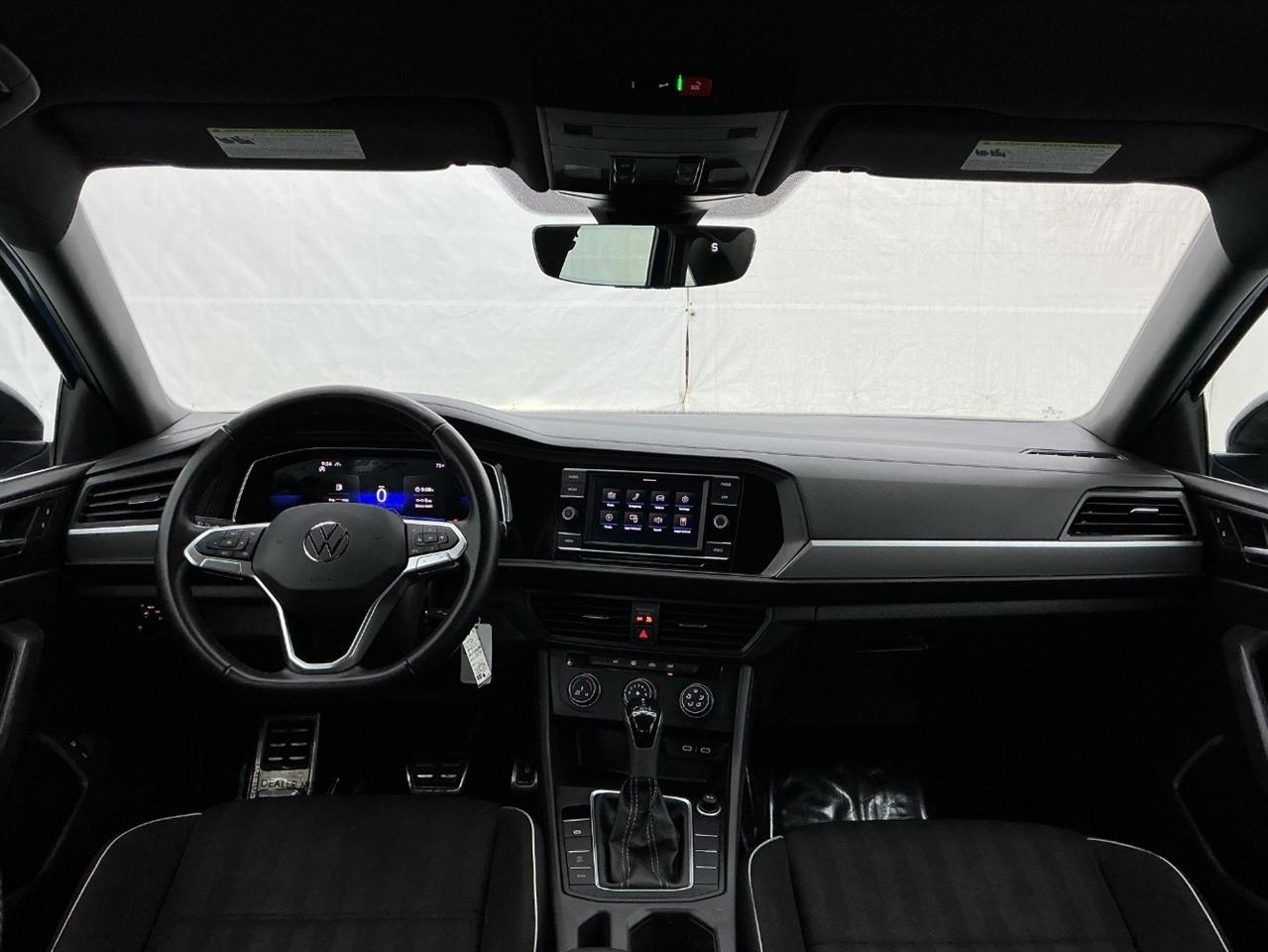 Volkswagen Jetta Sport Auto 2023