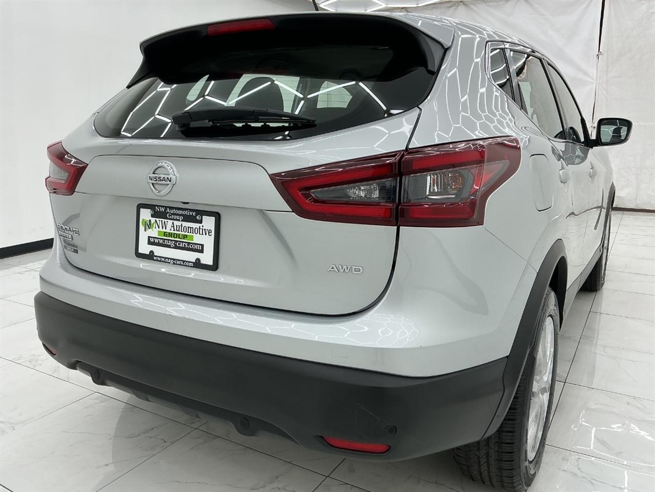 Nissan Rogue Sport AWD S 2021
