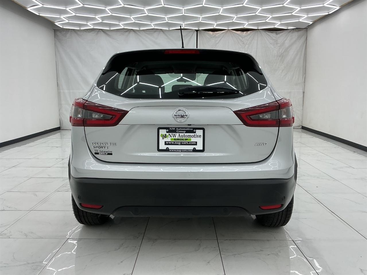 Nissan Rogue Sport AWD S 2021