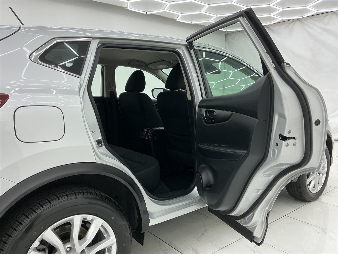 Nissan Rogue Sport AWD S 2021
